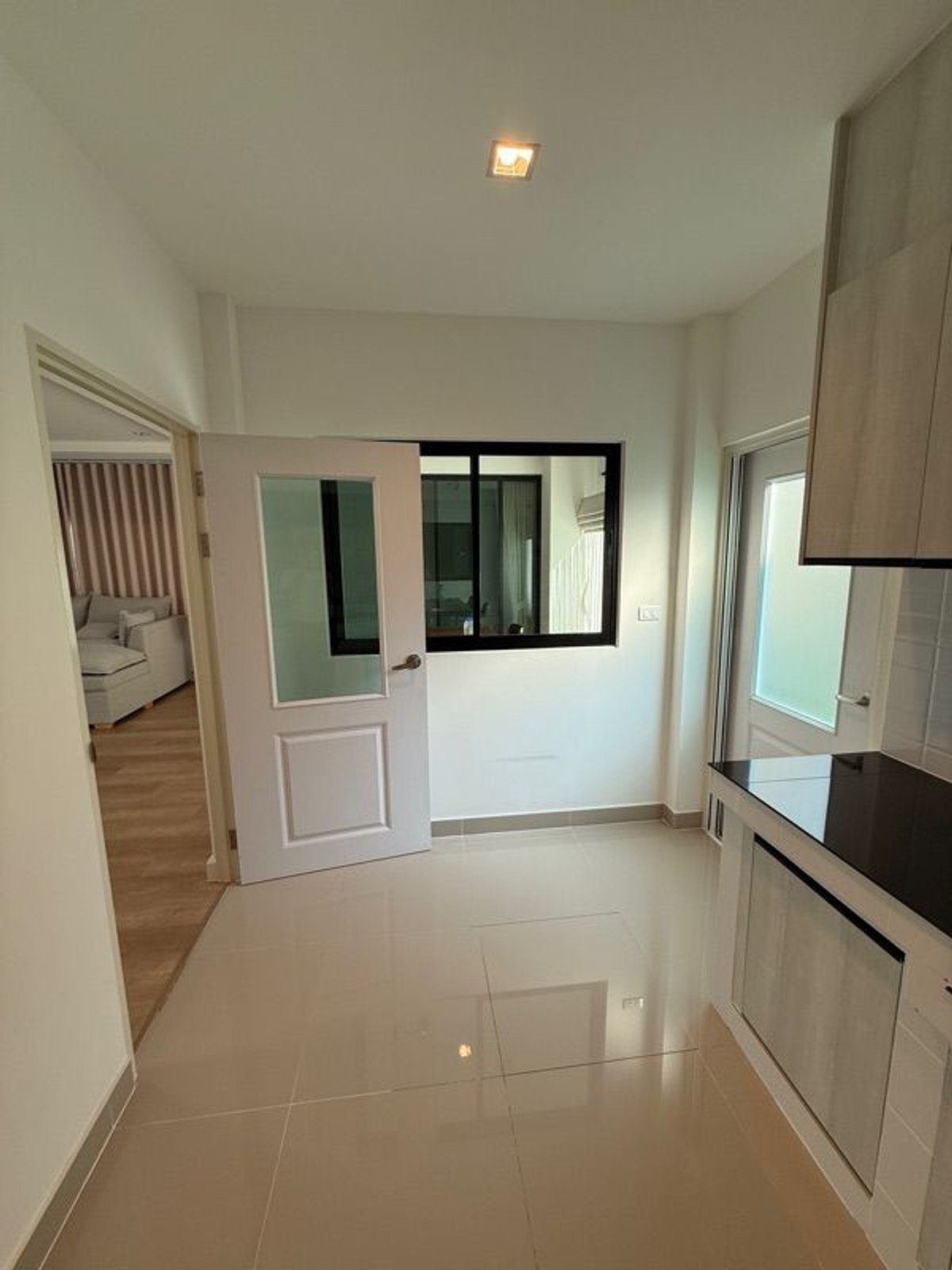 ขายบ้านลาดกระบัง สุวรรณภูมิ : 50.6ตรว 4นอน3น้ำ บ้านเดี่ยว 2 ชั้น คาซ่า วิลล์ รามคำแหง วงแหวน 2