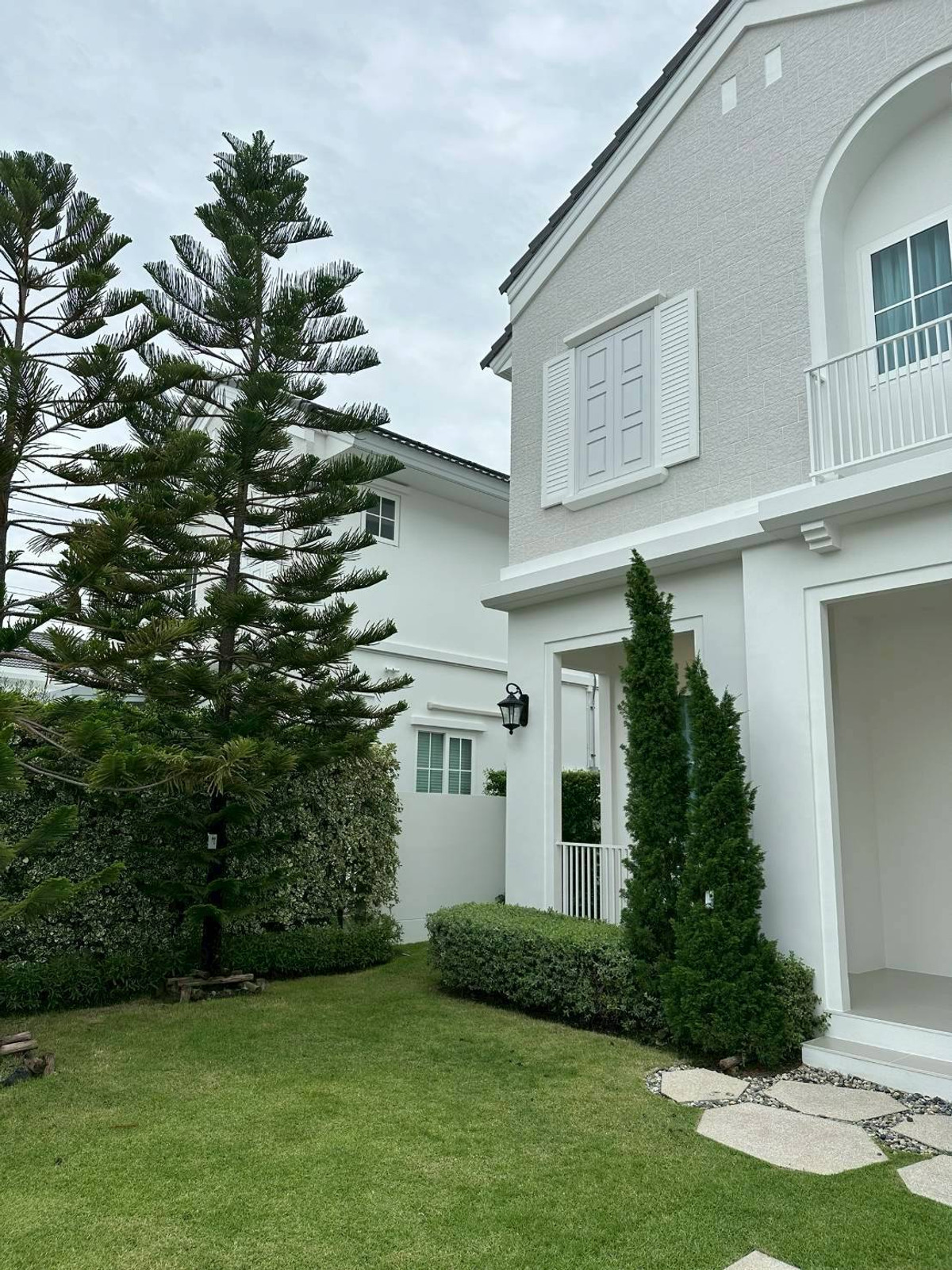 ให้เช่าบ้านบางนา แบริ่ง ลาซาล : [ปล่อยเช่า] ✨ บ้าน Nicely - ชัยพฤกษ์ บางนา กม.15 | 85k🔥 เฟอร์ครบ พร้อมเครื่องใช้ไฟฟ้า 