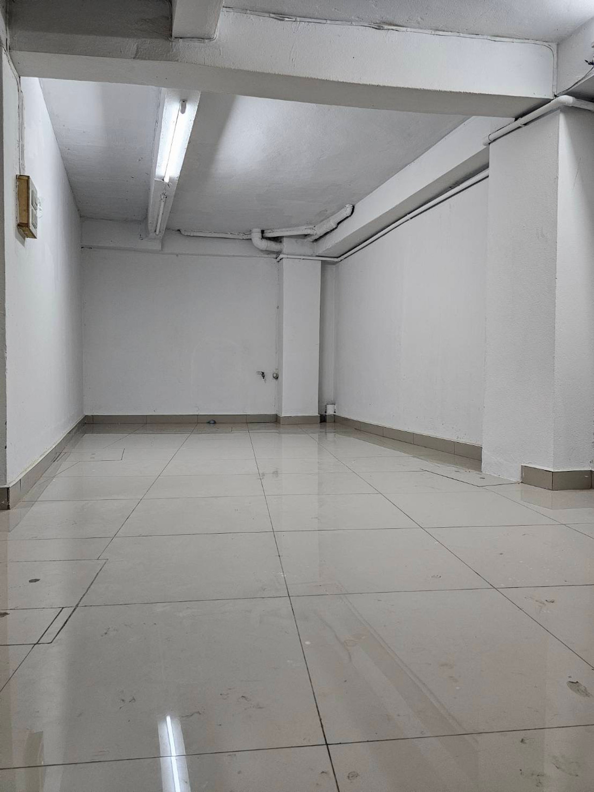 For RentShop HouseSathorn, Narathiwat : 2 Connecting Units 660sqm Townhouse in Soi Chareorat 5