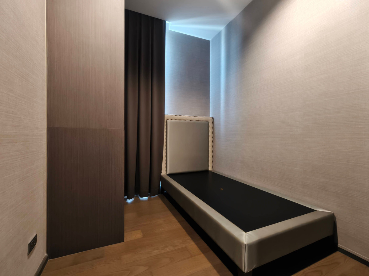 For SaleCondoSathorn, Narathiwat : The Diplomat Sathorn / 3 Bedrooms (FOR SALE), The Diplomat Sathorn / 3 Bedrooms (For Sale) PT015