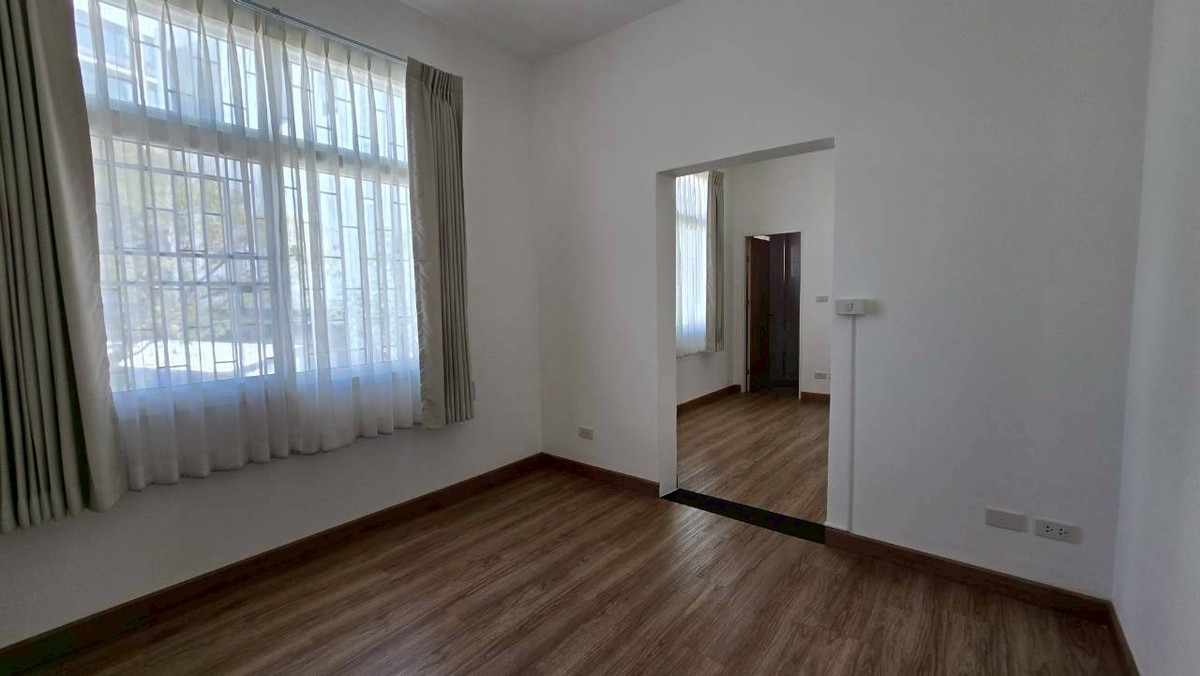 ขายทาวน์โฮมพระราม 3 สาธุประดิษฐ์ : ขายทาวน์โฮม 3 ชั้น หลังใหญ่ ทำเล ย่านพระรามสาม ยานนาวาตัดใหม่ ใกล้วงแหวนอุตสาหกรรม