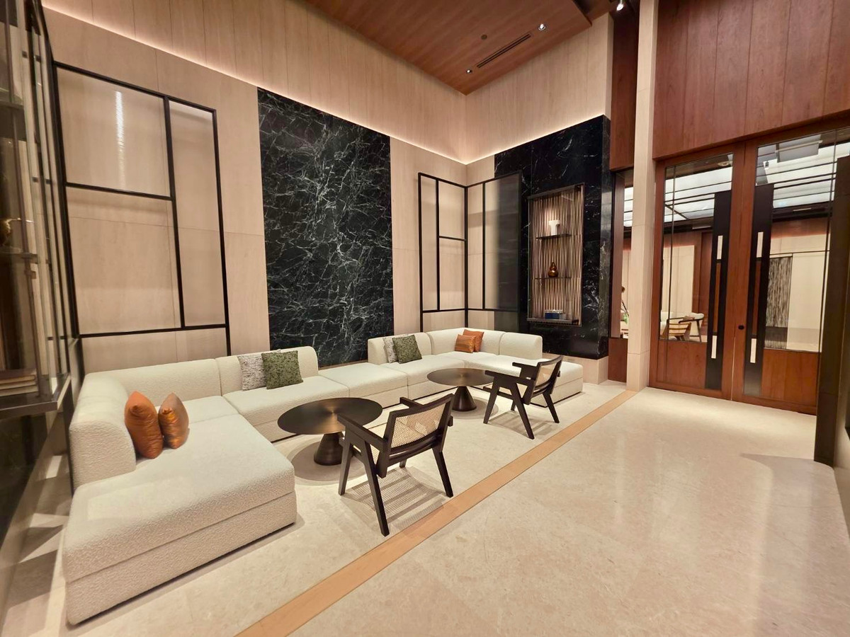 For SaleCondoSilom, Saladaeng, Bangrak : Dusit Parkside: Duplex 2bed 2.5bath 115.78sqm. 50,550,000