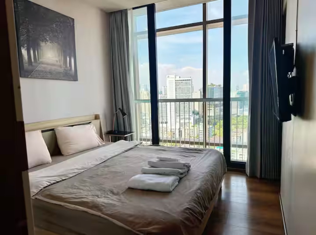 For SaleCondoSukhumvit, Asoke, Thonglor : Park 24 — Invest where life happens — prime Sukhumvit location with rental appeal. 🏙️ Invest in prime location Prime Sukhumvit— suitable for both living in and for rent by Cholly