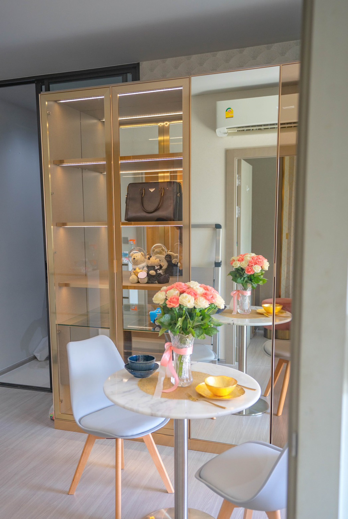 ให้เช่าคอนโดพระราม 9 เพชรบุรีตัดใหม่ RCA : ให้เช่า Life Asoke Rama 9  ราคา 24,000 บาท [MKr260114]