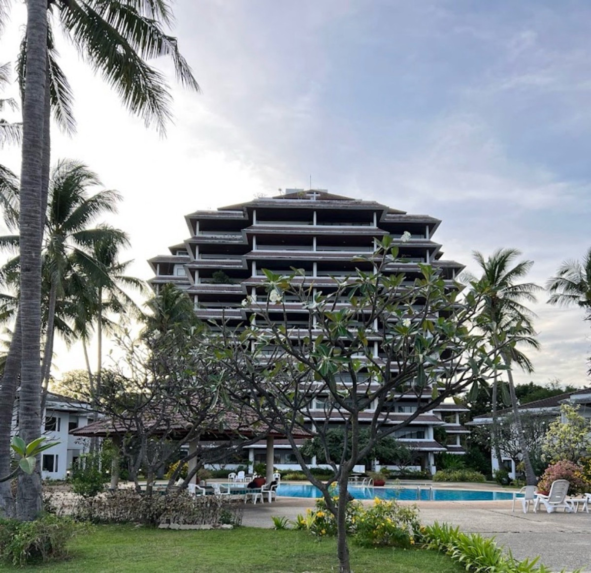 For SaleCondoCha-am Phetchaburi : Condo for sale Regent Villa Hua Hin