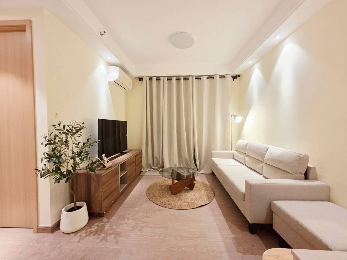 ให้เช่าคอนโด : ปล่อยเช่าห้องใหม่ 100% Regal Condo Sathorn–Narathiwas พร้อมเฟอร์ใหม่ครบ 100%