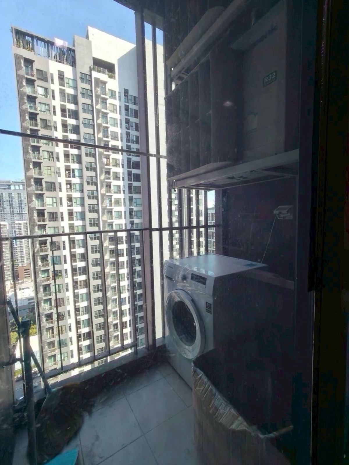 ให้เช่าคอนโดพระราม 9 เพชรบุรีตัดใหม่ RCA : For Rent | Life Asoke Rama 91-Bedroom unit in Tower A Size 33 sq.m.💰 Rent: 22,000 THB / month📄 Minimum 1-year contractcontact 0646428664 (Phat)contact 0946242014 (Nui)