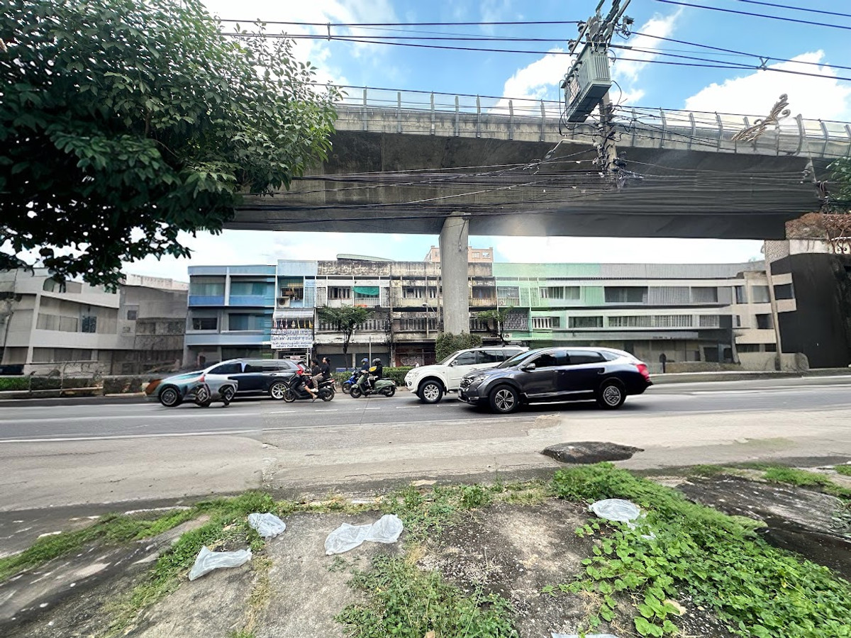 ขายที่ดินปิ่นเกล้า จรัญสนิทวงศ์ : 🔥 Hot Deal! ขายที่ดินติดถนนจรัญสนิทวงศ์ บางขุนศรี (ใกล้ MRT จรัญฯ 13) ผังเมืองสีน้ำตาล ย.9  เหมาะลงทุน/พัฒนา