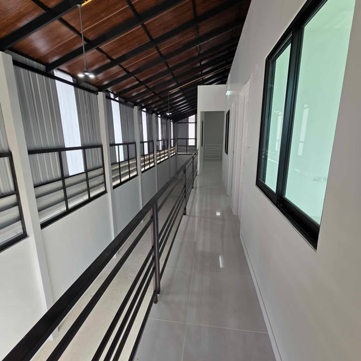 ขายโกดังปทุมธานี รังสิต ธรรมศาสตร์ : ไม่ต้องเช่า! โกดังรังสิต Home Office Warehouse ย่านคลอง3 ทำเลศักยภาพ เปลี่ยนเงินค่าเช่ารายเดือนให้เป็นสินทรัพย์ของคุณ! คุ้มค่ากว่านี้ไม่มีอีกแล้ว🏗️