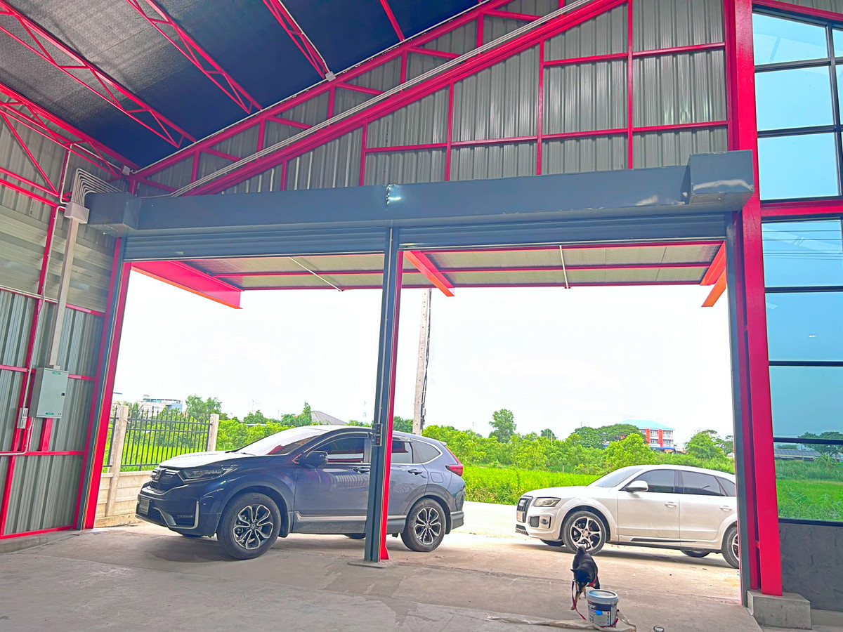 ให้เช่าโกดังปทุมธานี รังสิต ธรรมศาสตร์ : โกดังเดี่ยวสร้างใหม่ / แต่งหรูพร้อมแอร์ / 800 ตร.ม. / ปากซอยคือทางเข้าทางด่วน-ลำลูกกา