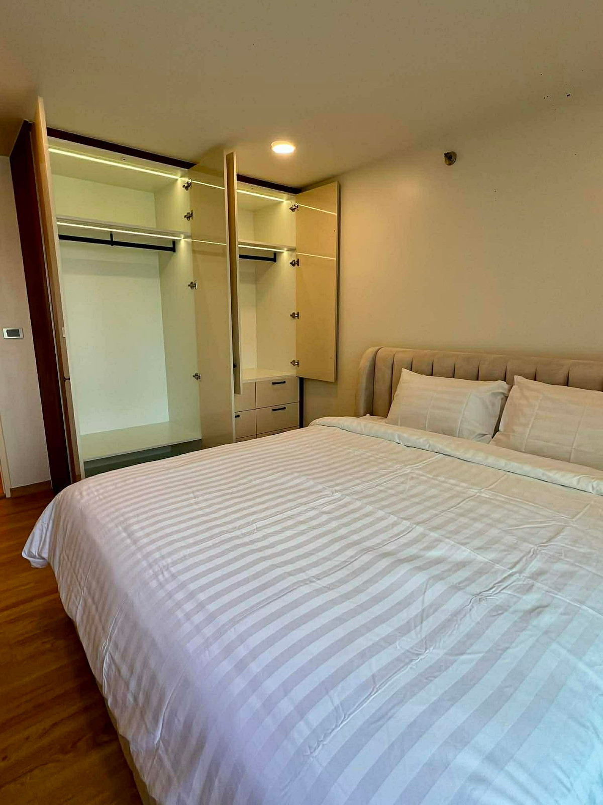 ให้เช่าคอนโดวิทยุ ชิดลม หลังสวน : ให้เช่า Witthayu Complex ราคา 75,000 บาท [NCr260153]