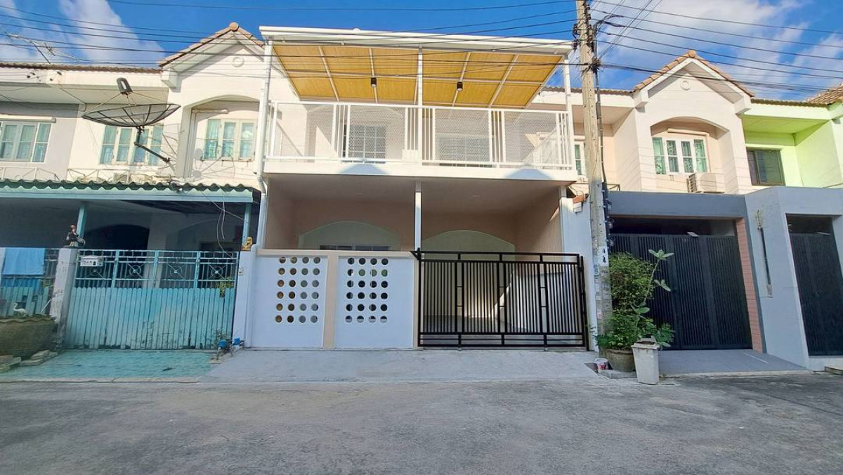 For SaleTownhomeNonthaburi, Bang Yai, Bangbuathong : For Sale Townhouse/Townhome , Buathongthani , newly renovated , Bang Bua Thong , Bang Bua Thong , Nonthaburi , CX-140388