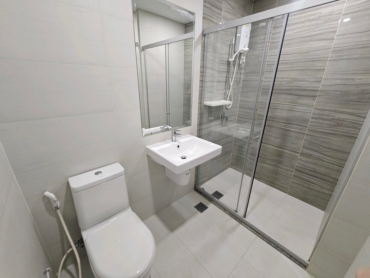 For RentCondoRamkhamhaeng, Hua Mak : Beautiful room, beautiful view, for rent, 2 bedrooms, 2 bathrooms, Supalai Veranda Ramkhamhaeng.