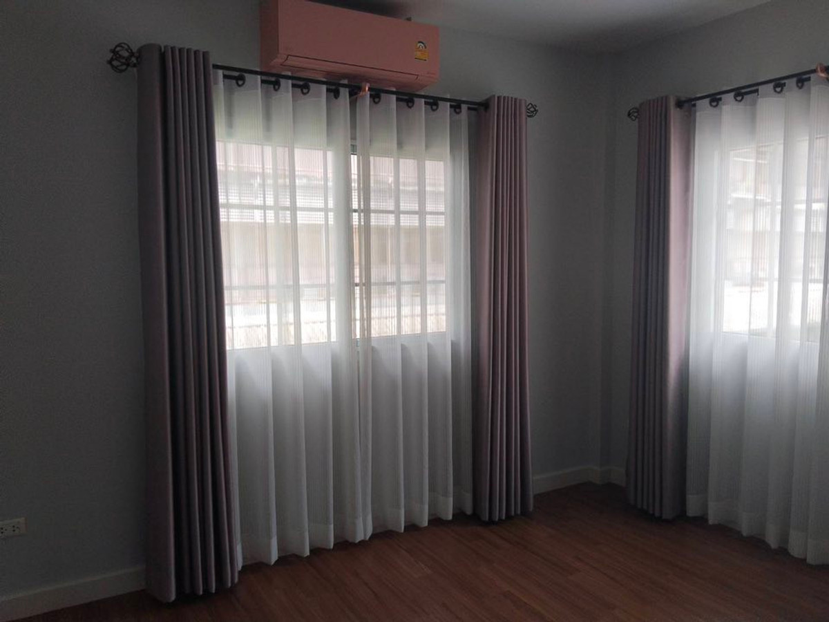 ขายนวมินทร์ รามอินทรา : บ้านแฝด นลินวิลล์ พลัส / 3 ห้องนอน (ขาย), Semi - Detached House  Nalin Ville Plus / 3 Bedrooms (FOR SALE) POON108