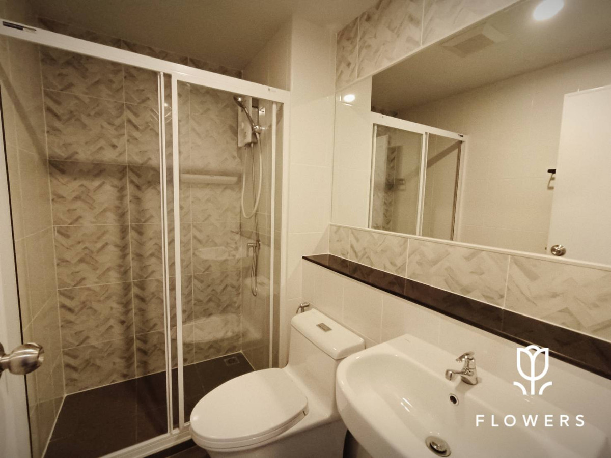 For RentCondoBangna, Bearing, Lasalle : ✅✅ Room for rent Regent Home Bangna Condo, Building A, 25th Floor, looking for the first tenant of the room - ready to move in 31.01.2026