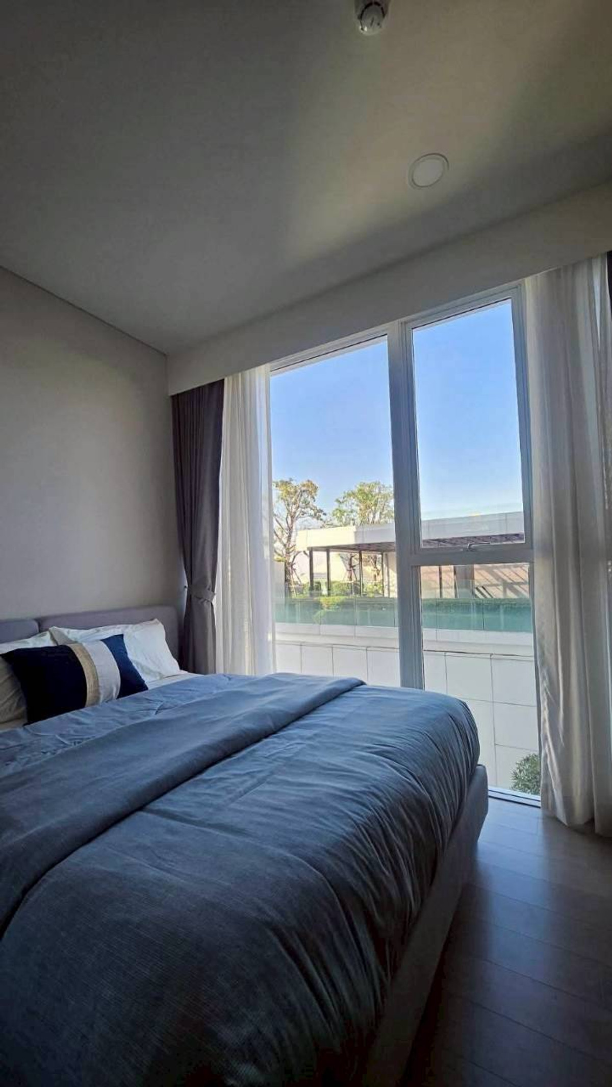 ให้เช่าคอนโดสุขุมวิท อโศก ทองหล่อ : ✅ SMSK103 ✅ Line : @p2nproperty