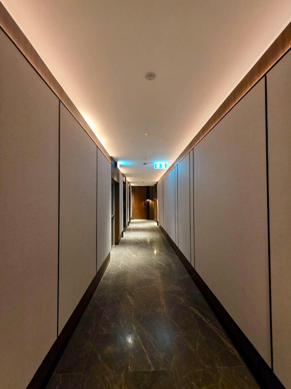 For SaleCondoSilom, Saladaeng, Bangrak : Dusit Parkside: Duplex 2bed 2.5bath 115.78sqm. 50,550,000