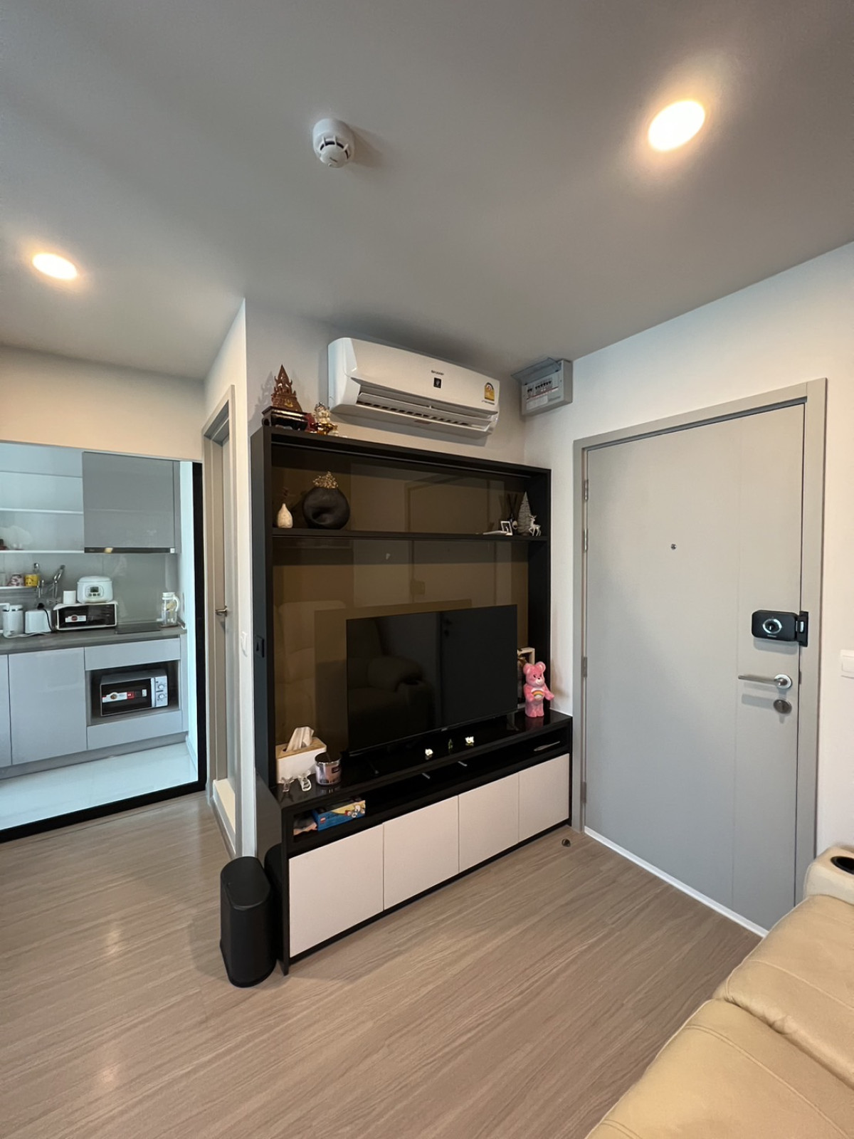 For SaleCondoRama9, Petchburi, RCA : For Sale Condo , Aspire Asoke Ratchada , MRT-Phra Ram 9 , Huai Khwang , Huai Khwang , Bangkok , CX-143525 (S)