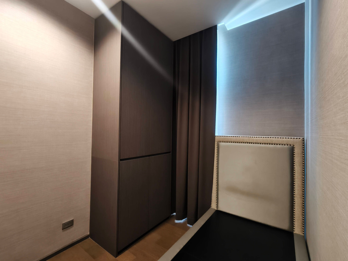 For SaleCondoSathorn, Narathiwat : The Diplomat Sathorn / 3 Bedrooms (FOR SALE), The Diplomat Sathorn / 3 Bedrooms (For Sale) PT015