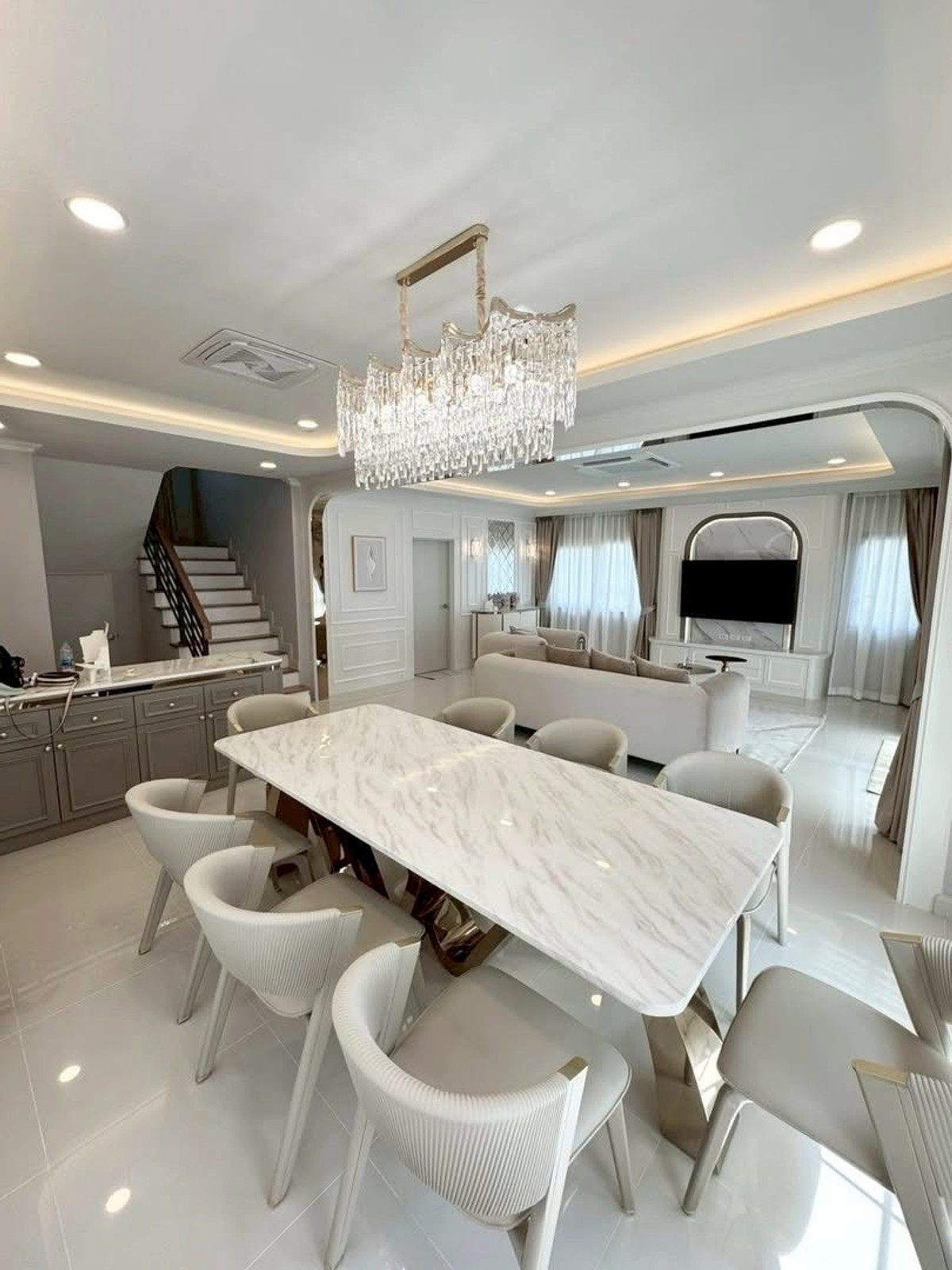 For RentHouseBangna, Bearing, Lasalle : ✨ [𝐅𝐎𝐑 𝐑𝐄𝐍𝐓] Brand new detached house. No one has ever moved in! Beautiful built-in decoration With garden area next to the house Near the club house