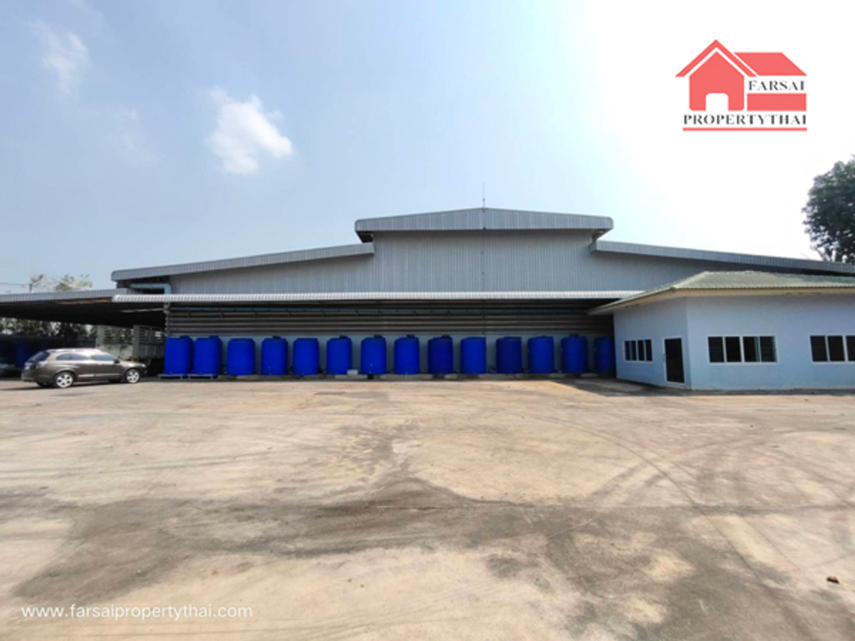 ให้เช่าโรงงานนครปฐม : ให้เช่าอาคารโรงงาน/โกดัง พื้นที่ใช้สอย 3,000 ตร.ม ออฟฟิศ มีใบร.ง 4 ถนน พุทธมณฑลสาย 8 อำเภอสามพราน ราคาเช่า 180,000 บ/ด