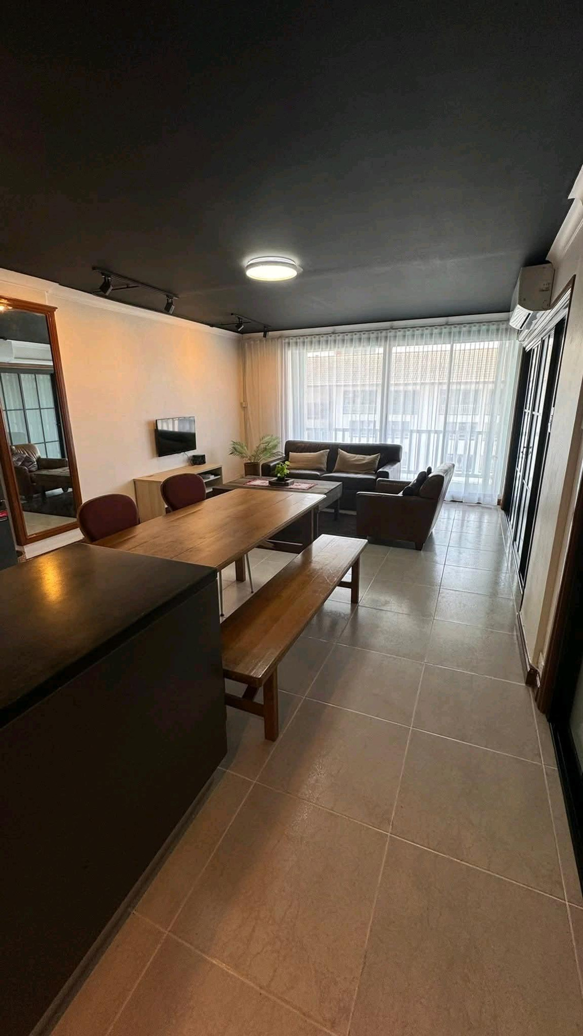 ให้เช่าคอนโดลาดพร้าว101 แฮปปี้แลนด์ : 🍃 คอนโดห้องใหญ่ อยู่สบาย ทำเลลาดพร้าว ใกล้รถไฟฟ้า เหมาะทั้งครอบครัวและแชร์อยู่ ✨