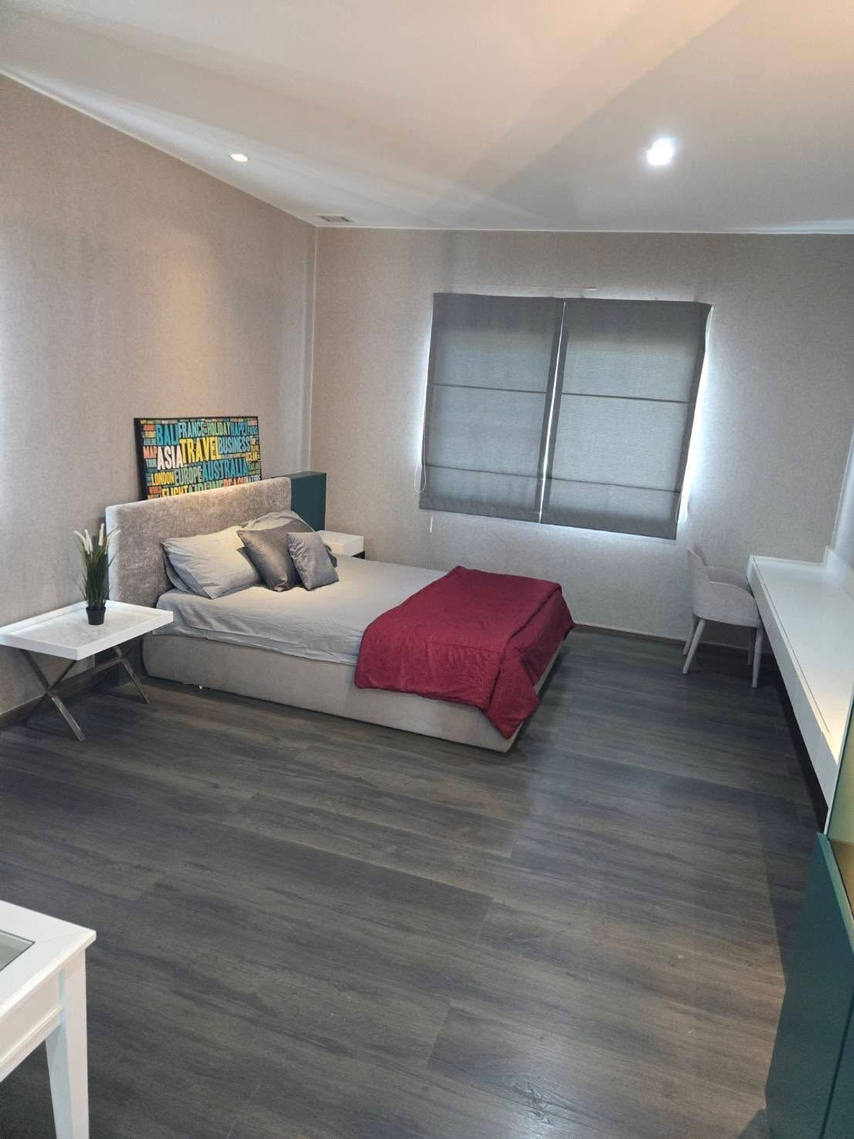 ให้เช่าบ้านบางนา แบริ่ง ลาซาล : มัณฑนา บางนา กม.7 / 5 ห้องนอน (เช่า), Mantana Bangna Km.7 / 5 Bedrooms (FOR RENT) YOK032