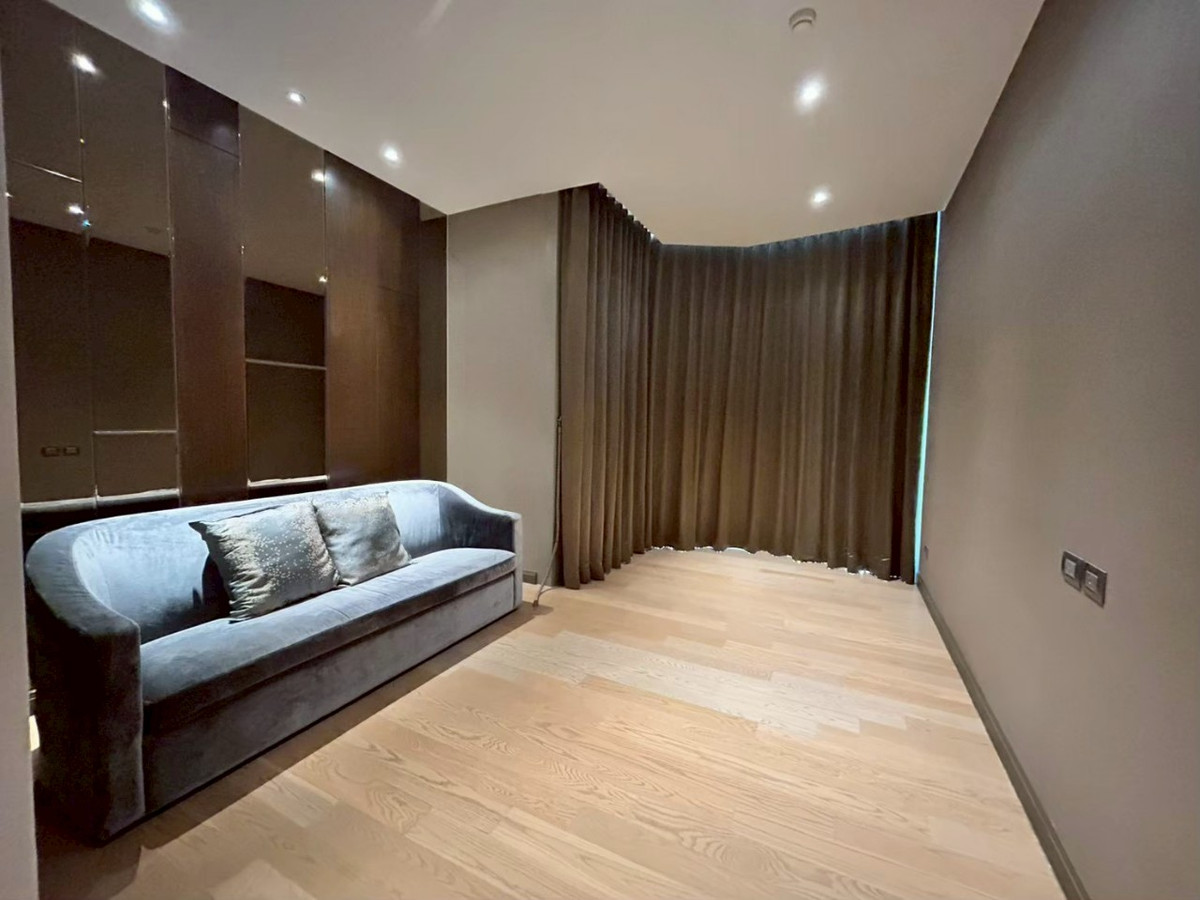 ขายคอนโดวงเวียนใหญ่ เจริญนคร : Magnolias Waterfront Residences @ ICONSIAM 3 Bed 4 Bath 217.54sqm Sale 120 MB Call 0635925888