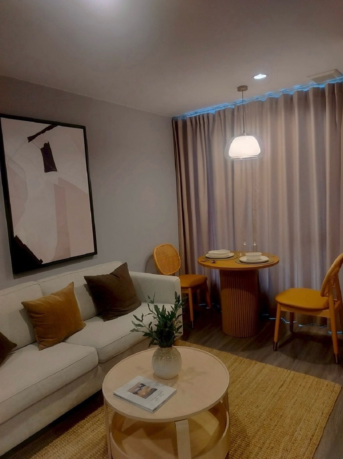 ให้เช่าคอนโดสุขุมวิท อโศก ทองหล่อ : 🍀Ideo Mobi Sukhumvit40🍀