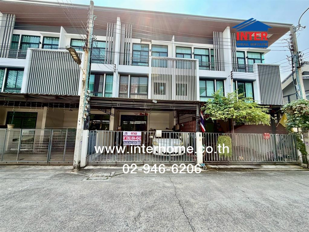 For SaleTownhomeChokchai 4, Ladprao 71, Ladprao 48, : Townhouse, 3 floors, 20 sq m, Cozy Village. Satriwitthaya Road 12, Soi 10, Chokchai 4 Road, Lat Phrao District, Bangkok