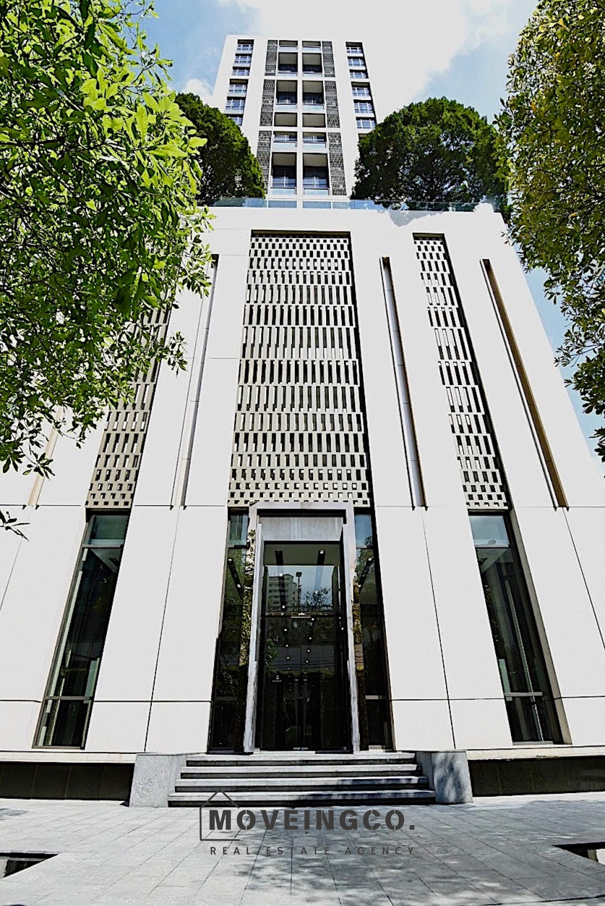 ให้เช่าคอนโดสุขุมวิท อโศก ทองหล่อ : คอนโด 1 นอน พร้อมอยู่ ใกล้ Emquatier, ตึกภิรัช และรถไฟฟ้า