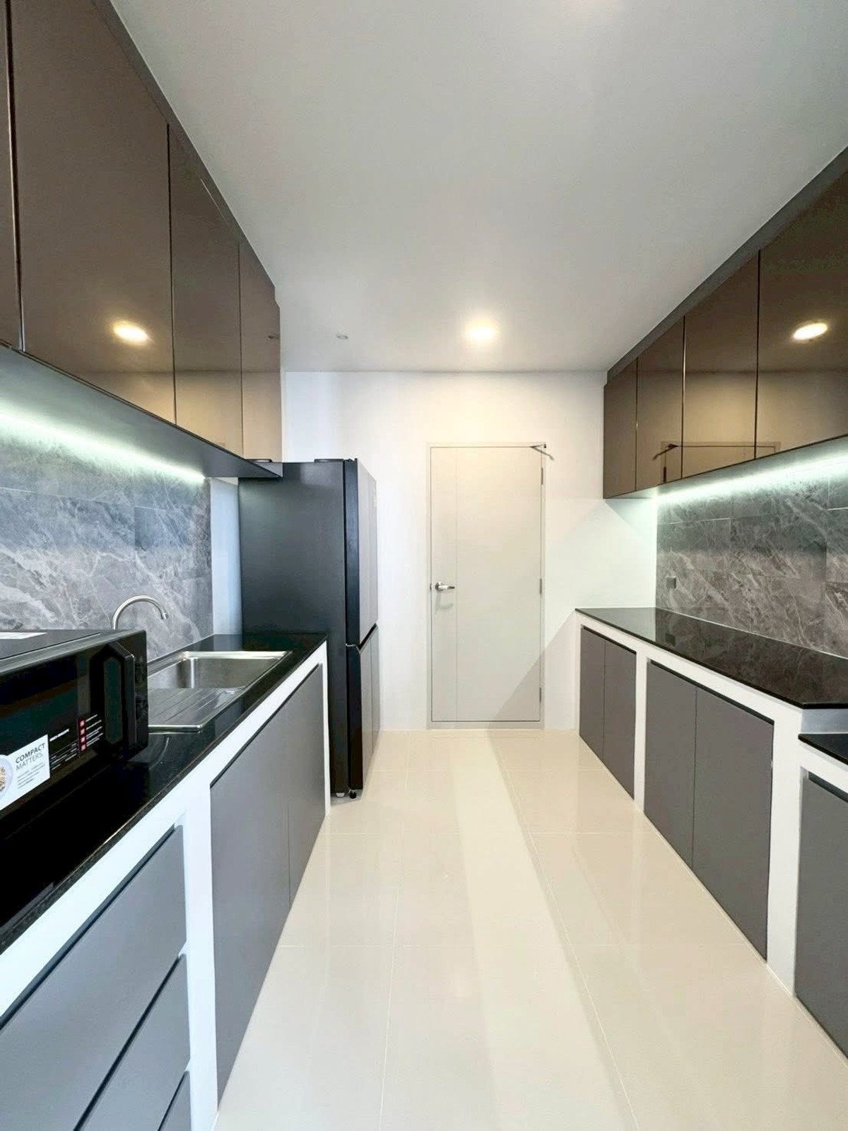 For RentHouseBangna, Bearing, Lasalle : ✨ [𝐅𝐎𝐑 𝐑𝐄𝐍𝐓] Brand new detached house. No one has ever moved in! Beautiful built-in decoration With garden area next to the house Near the club house