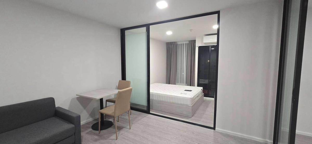 ขายคอนโดบางนา แบริ่ง ลาซาล : ขายด่วน คอนโด Atmoz tropicana Bangna อาคาร E ชั้น 7 ติดต่อเจ้าของโดยตรง 0811466691 or Line:jibbie_nareen