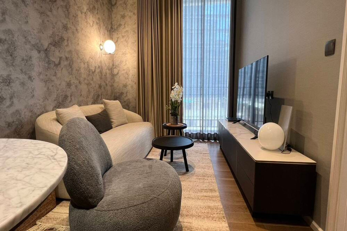 For RentCondoWitthayu, Chidlom, Langsuan, Ploenchit : 🔥 For Rent !! big size, There is a bathtub, rare item !! 🔥 Code C20260100043..........MUNIQ Langsuan, 1 bedroom, 1 bathroom, furnished, ready to move in📣📣