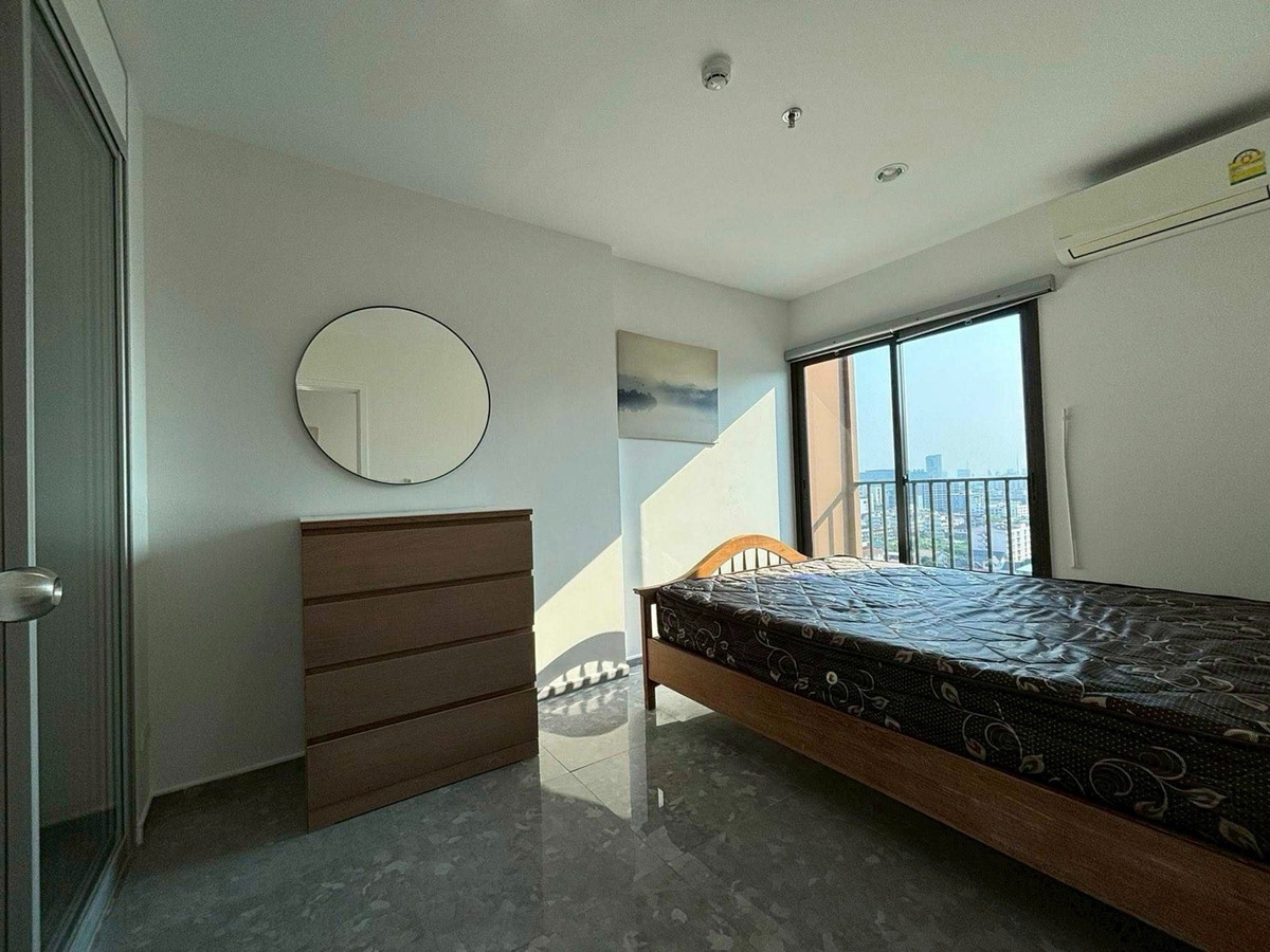 ให้เช่าคอนโดปิ่นเกล้า จรัญสนิทวงศ์ : @condocurator 📍ให้เช่า The Parkland Charan - Pinklao วิวสระพร้อมเข้าอยู่ [PM0277] 