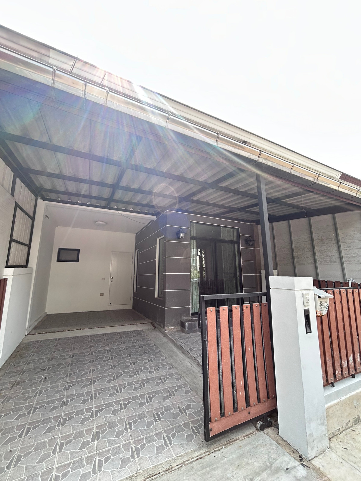 ให้เช่าทาวน์โฮมมีนบุรี-ร่มเกล้า : ให้เช่า ทาวน์เฮาส์เดอะวิลล่า รามคำแหง-สุวรรณภูมิ ราคาพิเศษ!!