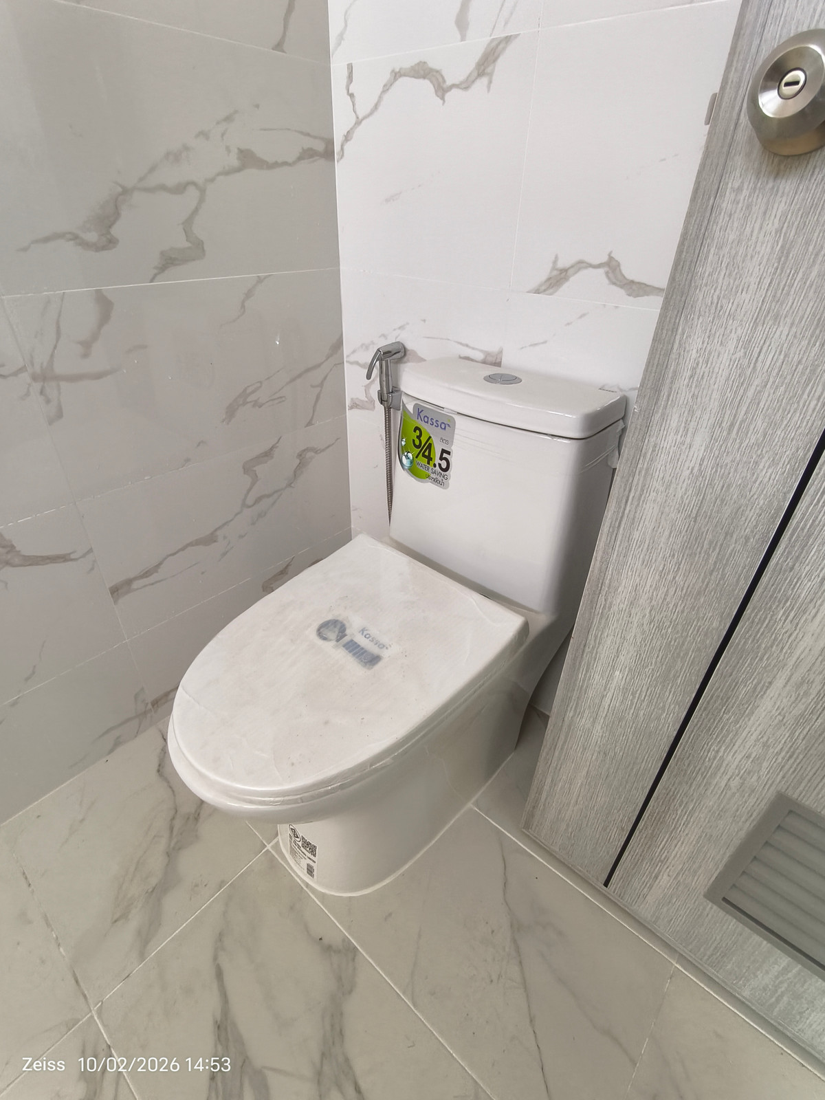 ขายบ้านปทุมธานี รังสิต ธรรมศาสตร์ : ขายบ้านเดี่ยว2ชั้น โฉนด 56 วา ซอยลำลูกกา 3 จามรเดชเจริญ ใกล้สถานีรถไฟฟ้าคูคต ใกล้ รีโนเวทใหม่ทั้งหลัง 