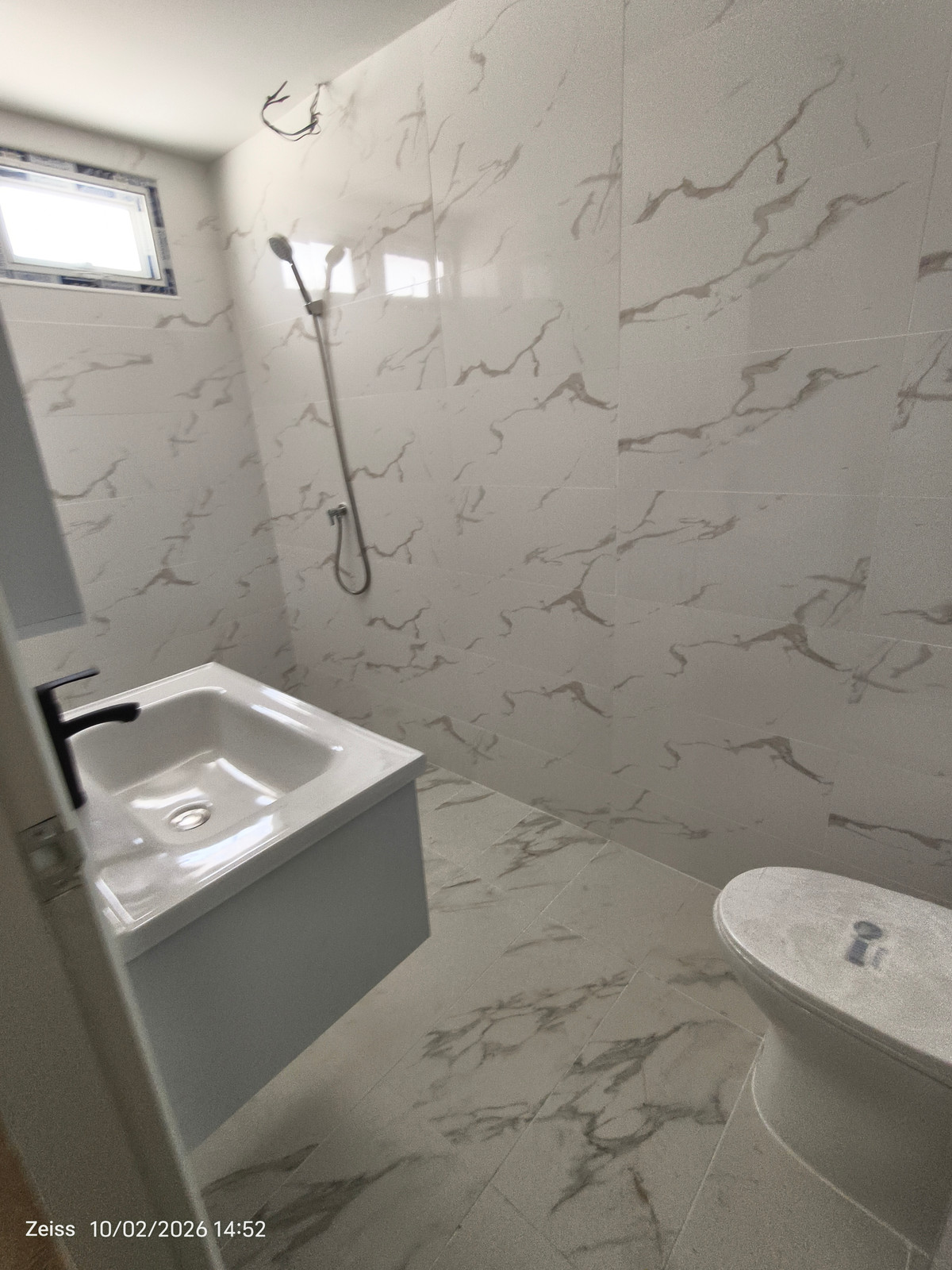 ขายบ้านปทุมธานี รังสิต ธรรมศาสตร์ : ขายบ้านเดี่ยว2ชั้น โฉนด 56 วา ซอยลำลูกกา 3 จามรเดชเจริญ ใกล้สถานีรถไฟฟ้าคูคต ใกล้ รีโนเวทใหม่ทั้งหลัง 