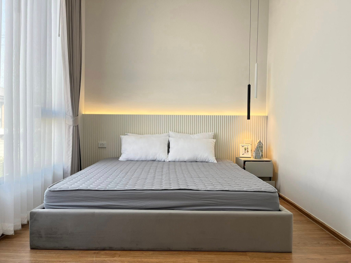 ให้เช่าทาวน์โฮมบางนา แบริ่ง ลาซาล : ให้เช่าทาวน์โฮม : Pleno Sukhumvit–Bangna 3 ทาวน์โฮมห้องมุม พร้อมสวนด้านข้าง ทิศเหนือ บ้านเย็น (Rt-01) 