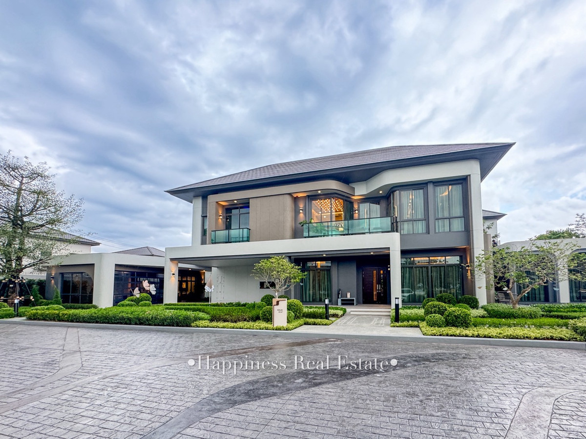 For SaleHouseChaengwatana, Muangthong : ✨🏡 Experience a superior lifestyle with a new series of luxury homes. In a potential location close to leading international schools #SISB