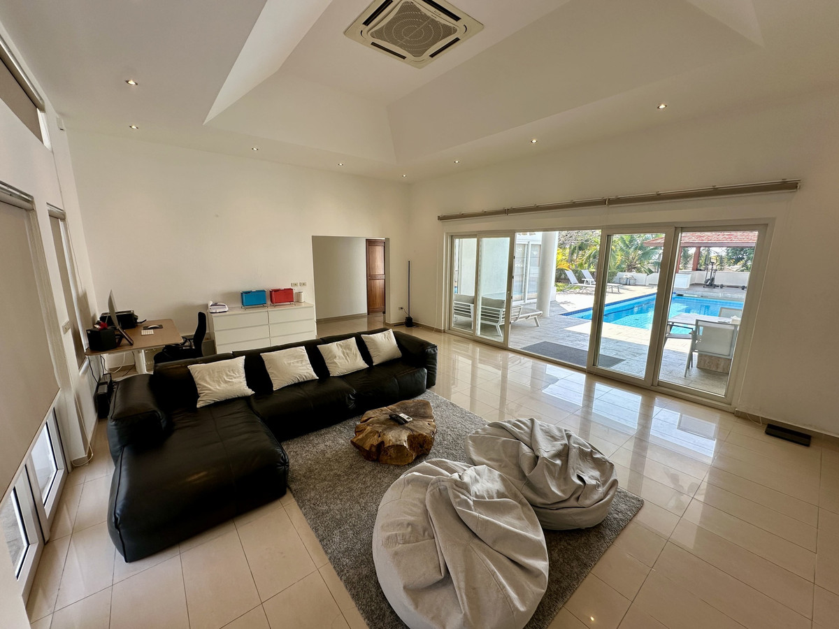 For SaleHousePattaya, Bangsaen, Chonburi : Siam royal view village House for sale