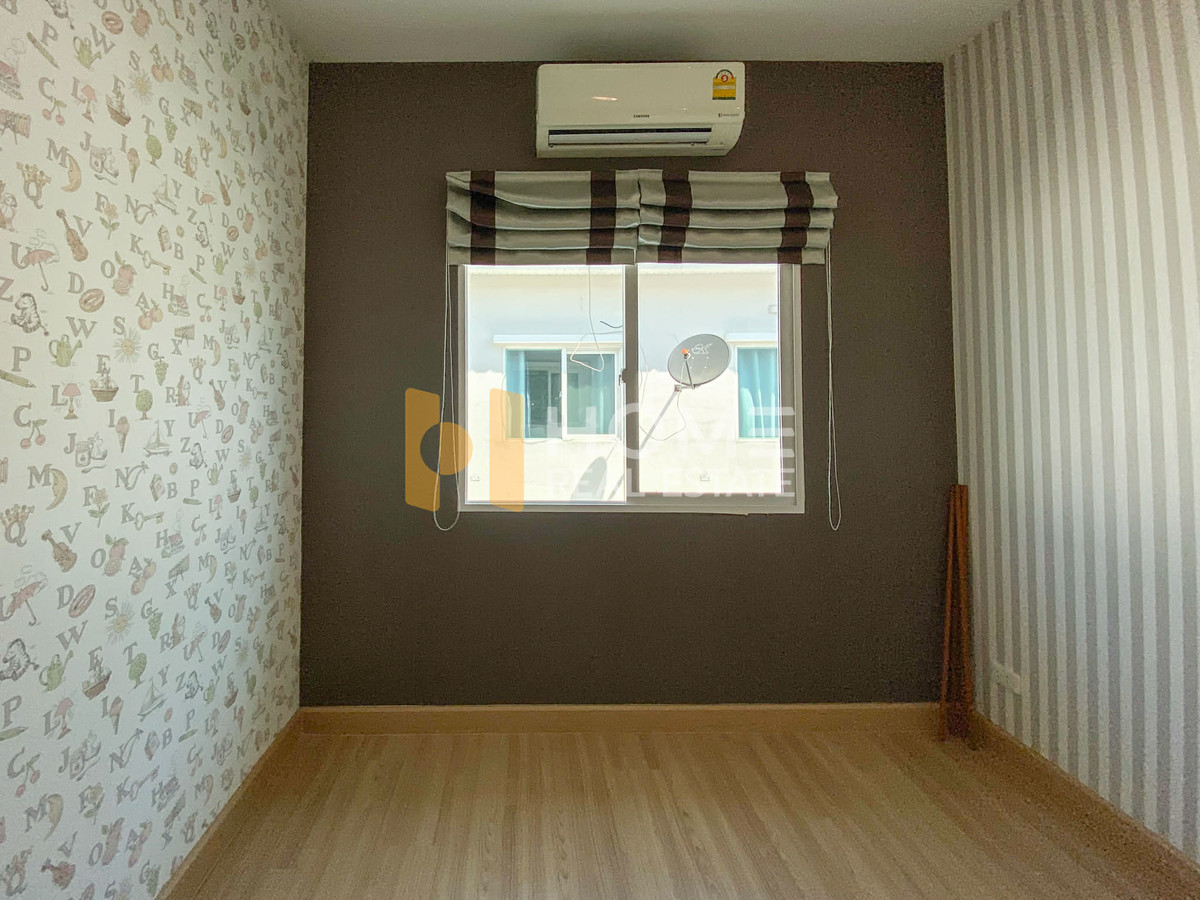 For RentTownhomeThaphra, Talat Phlu, Wutthakat : ⭐ Rare unit in front of the house, wont hit anyone 🏡 2-story townhome, garden view 🔥 Casa City Kanlapaphruek - Sathorn / 3 bedrooms (for rent), Casa City Kanlapaphruek - Sathorn / 3 Bedrooms (FOR RENT) BALL231