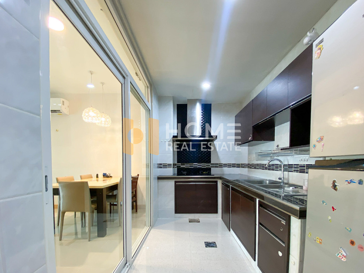 For RentTownhomeThaphra, Talat Phlu, Wutthakat : ⭐ Rare unit in front of the house, wont hit anyone 🏡 2-story townhome, garden view 🔥 Casa City Kanlapaphruek - Sathorn / 3 bedrooms (for rent), Casa City Kanlapaphruek - Sathorn / 3 Bedrooms (FOR RENT) BALL231