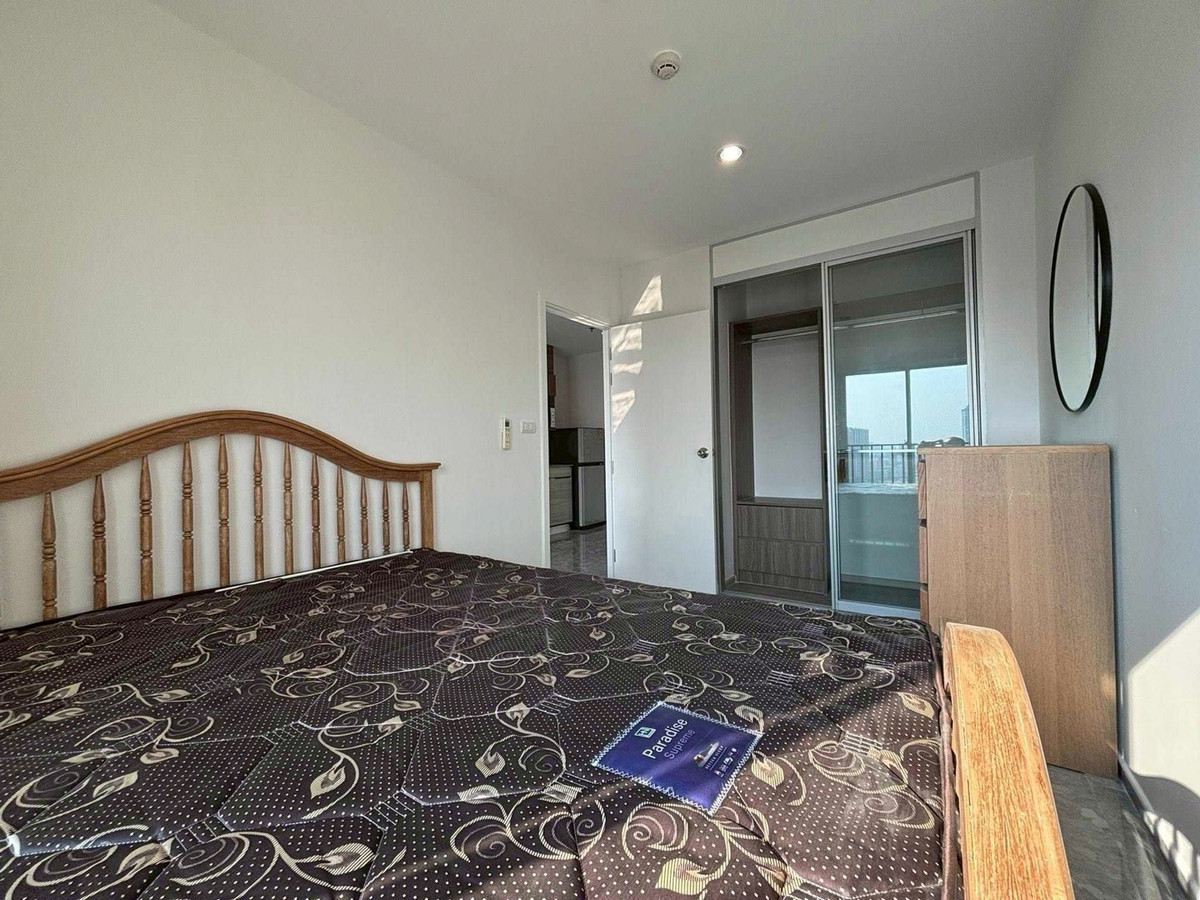 ให้เช่าคอนโดปิ่นเกล้า จรัญสนิทวงศ์ : @condocurator 📍ให้เช่า The Parkland Charan - Pinklao วิวสระพร้อมเข้าอยู่ [PM0277] 