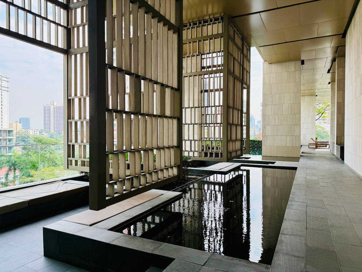 ให้เช่าคอนโดสุขุมวิท อโศก ทองหล่อ : คอนโด 1 นอน พร้อมอยู่ ใกล้ Emquatier, ตึกภิรัช และรถไฟฟ้า