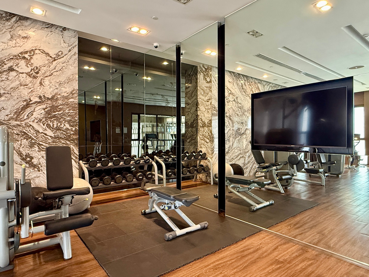 ให้เช่าคอนโดสุขุมวิท อโศก ทองหล่อ : คอนโด 1 นอน พร้อมอยู่ ใกล้ Emquatier, ตึกภิรัช และรถไฟฟ้า