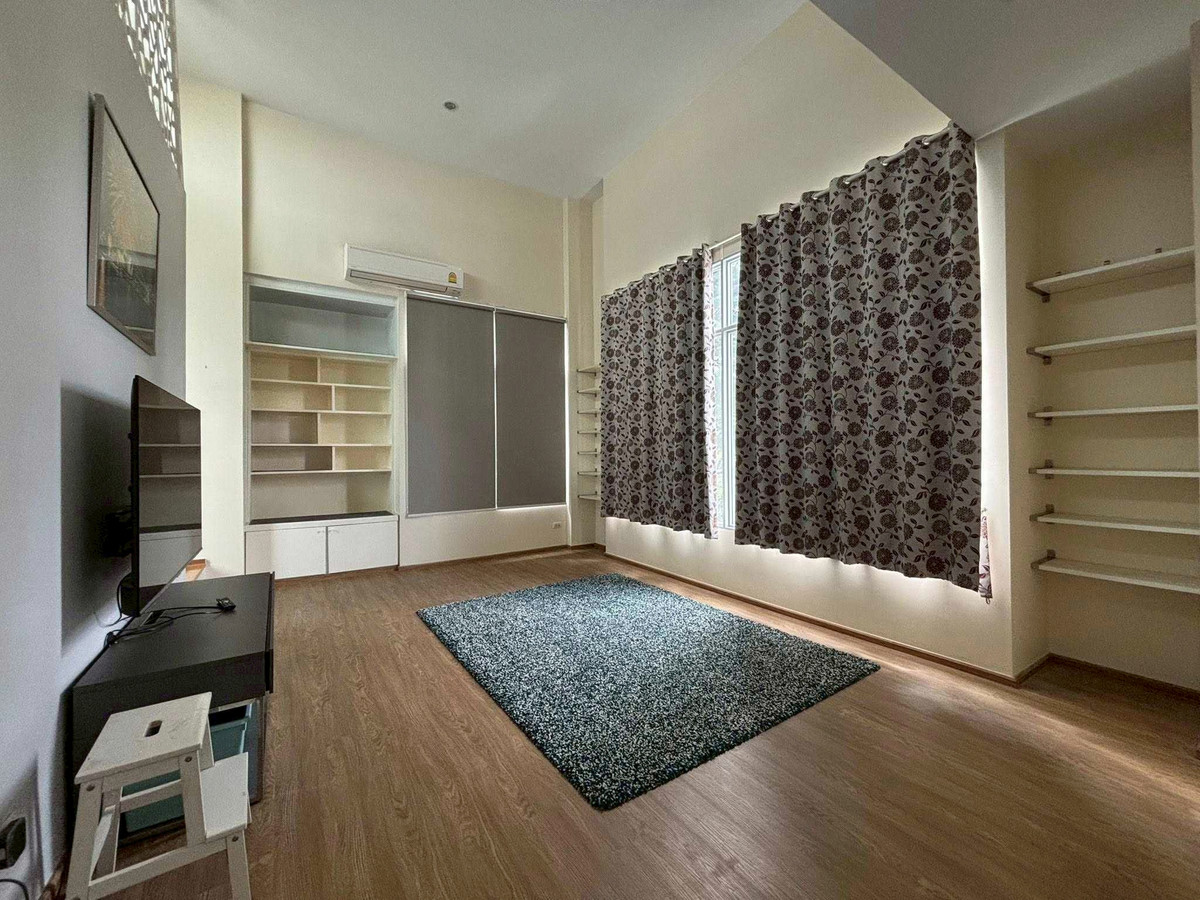 ให้เช่าบ้านพัฒนาการ ศรีนครินทร์ : ให้เช่าบ้านเดี่ยว หมู่บ้าน เนอวานา บียอนด์ ไลท์ พระราม 9