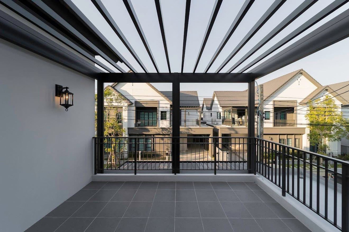 For RentHouseBangna, Bearing, Lasalle : ✨[ 𝐅𝐎𝐑 𝐑𝐄𝐍𝐓] Beautifully decorated detached house. Near Mega Bangna 🌳 ✅ For rent 𝟏𝟓𝟎,𝟎𝟎𝟎 baht / month