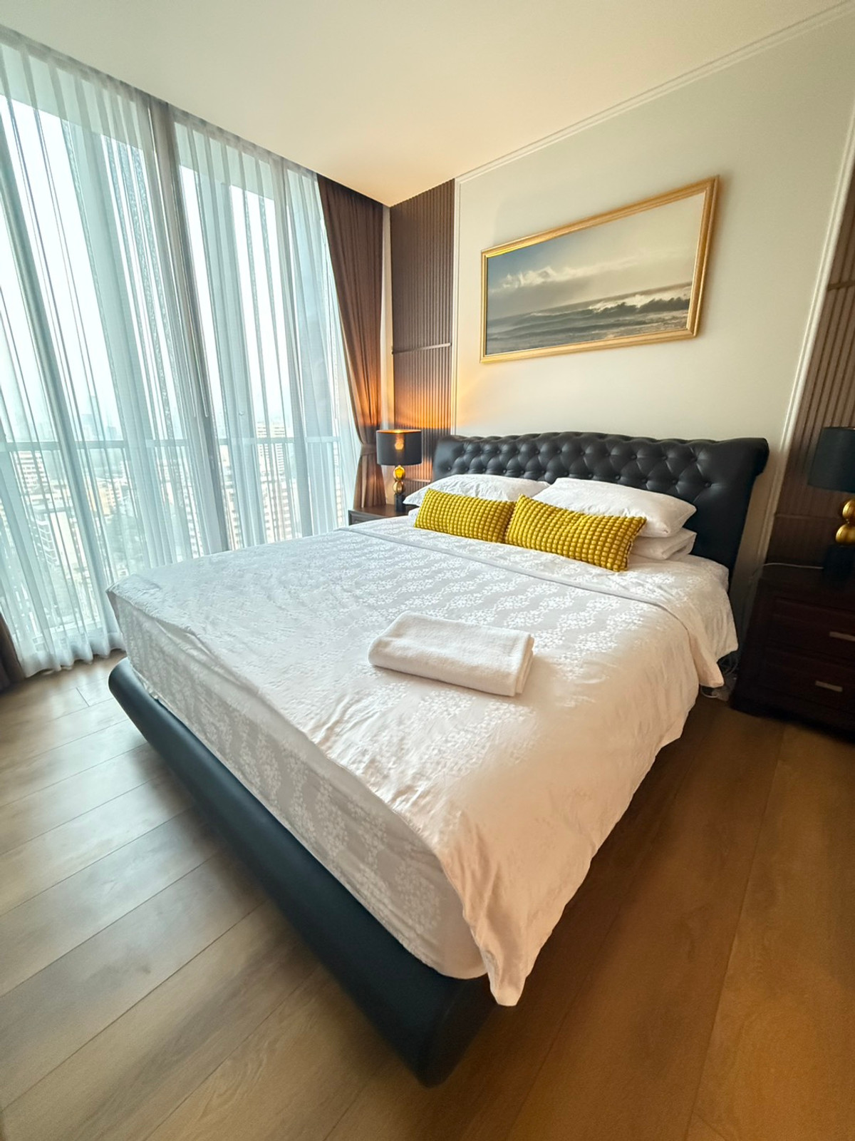 CondoSukhumvit, Asoke, Thonglor : Condo for rent/sale, Park Origin Phrom Phong, Soi Sukhumvit 24, good location, convenient travel, near BTS Phrom Phong.
