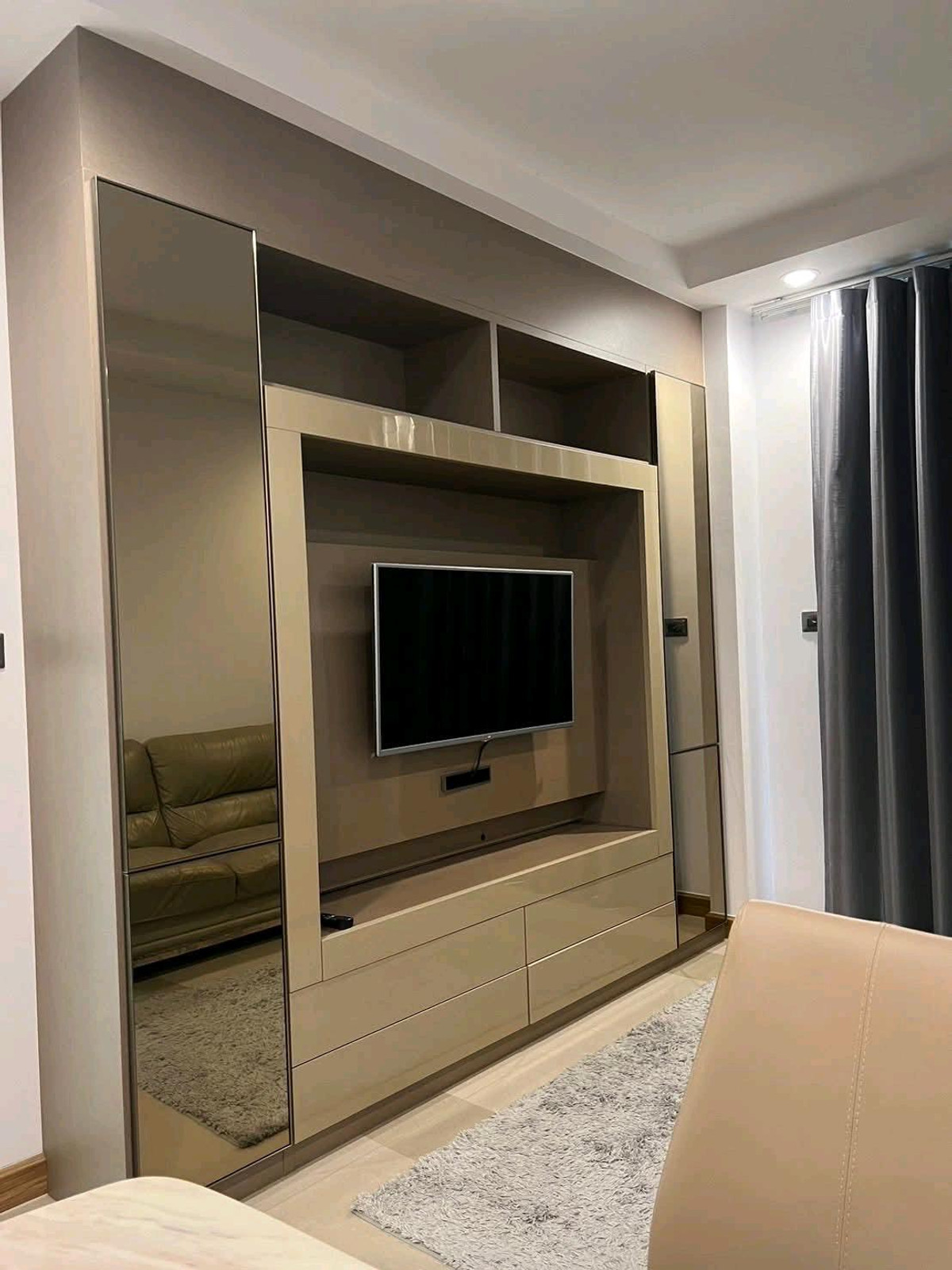 For RentCondoRama9, Petchburi, RCA : 🚇 Near MRT Cultural Center | Rama 9 - Ratchada location